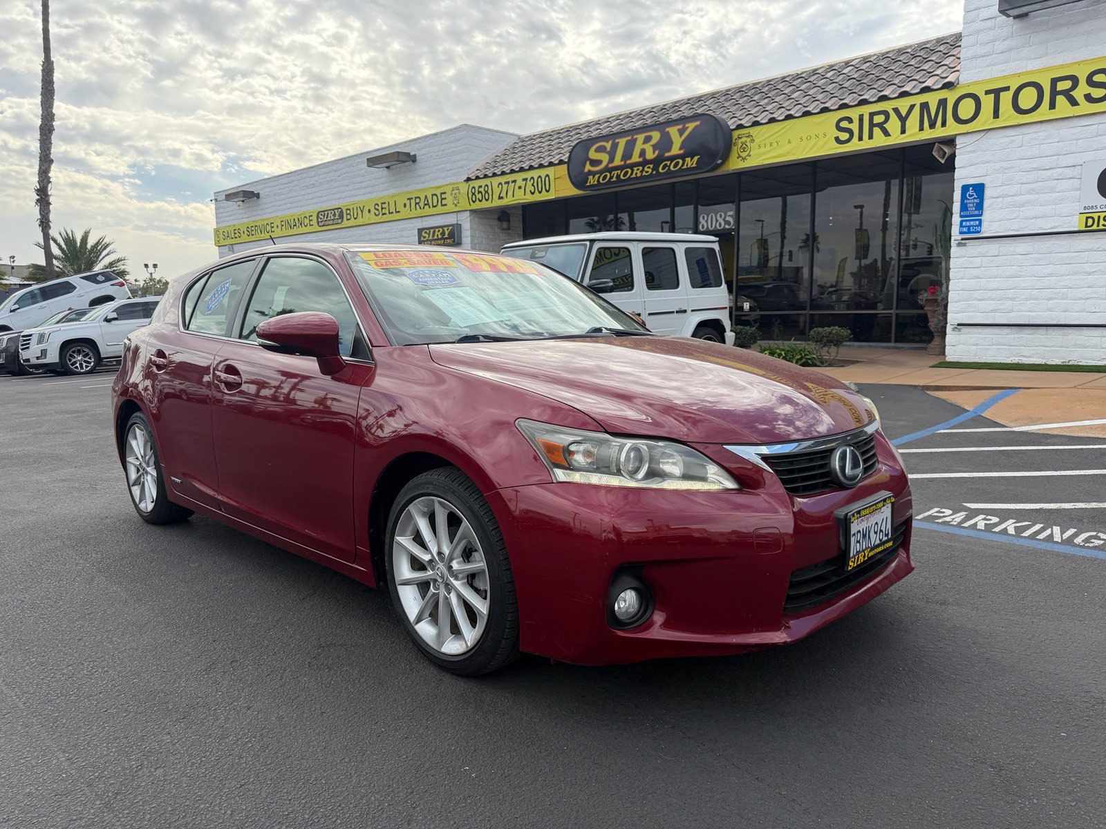 Used 2012 Lexus CT 200h Premium FWD image 1