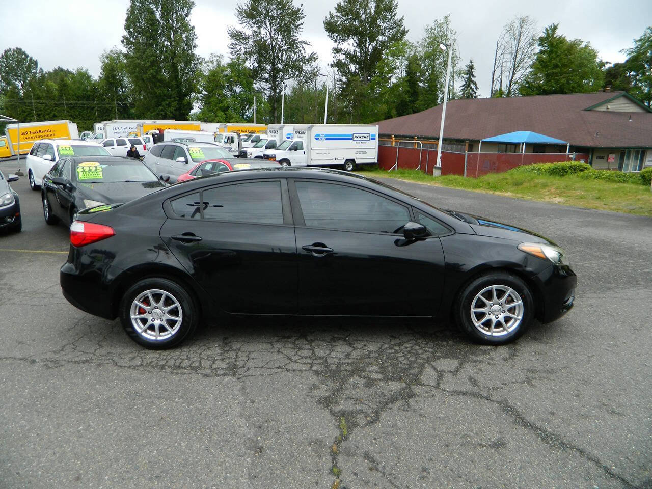 Used 2016 Kia Forte LX FWD image 9