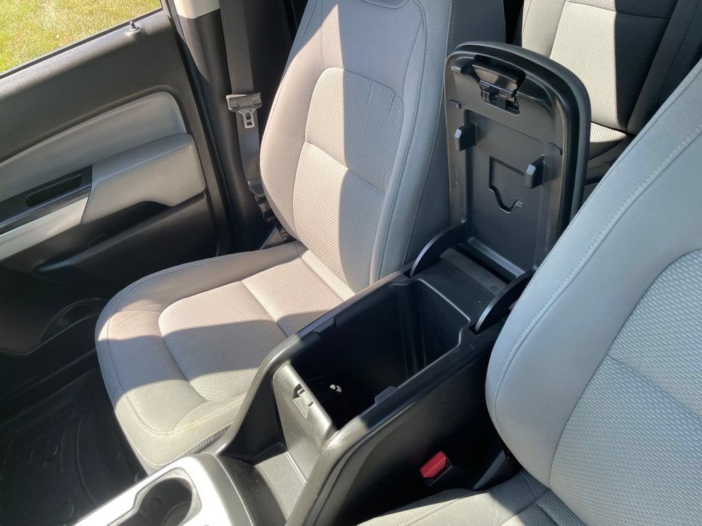 Used 2015 Chevrolet Colorado LT w/ LT Convenience Package AWD/4WD image 29