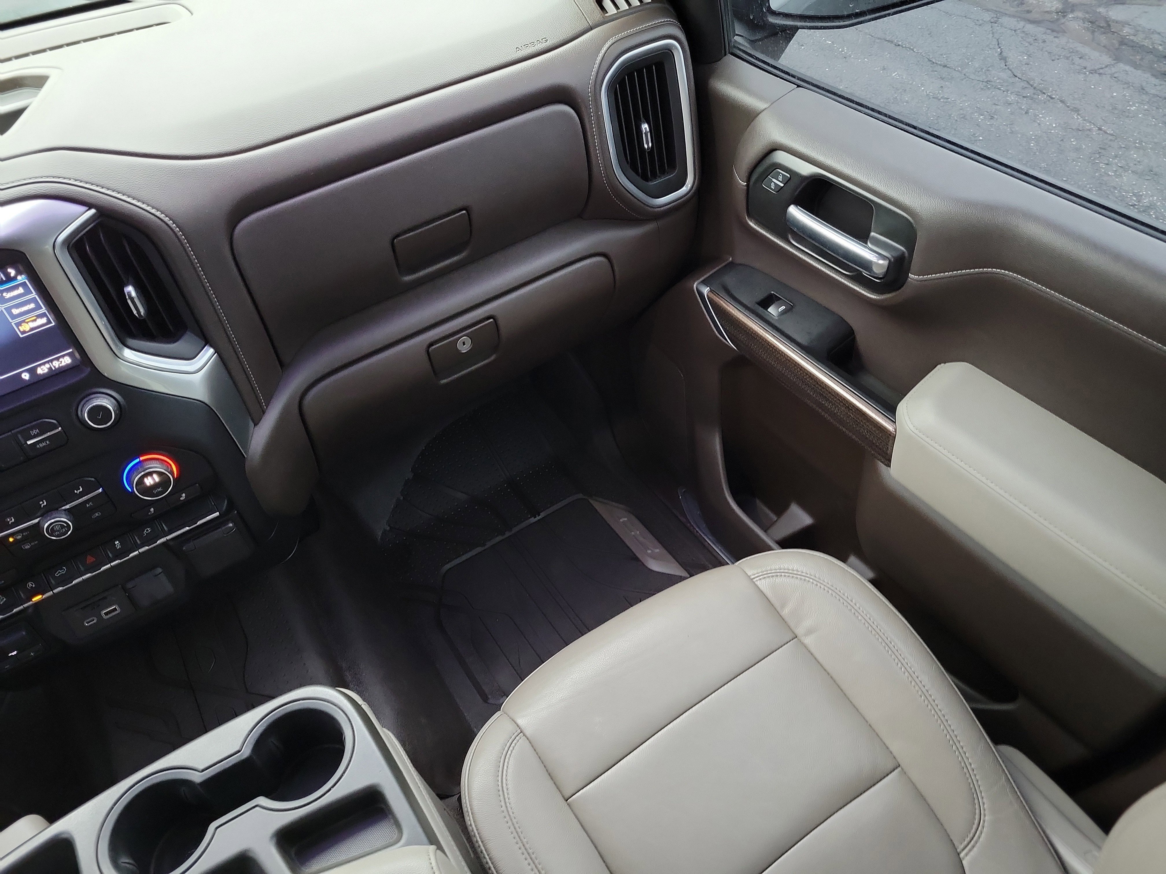 Used 2019 Chevrolet Silverado 1500 LT w/ All-Star Edition image 14