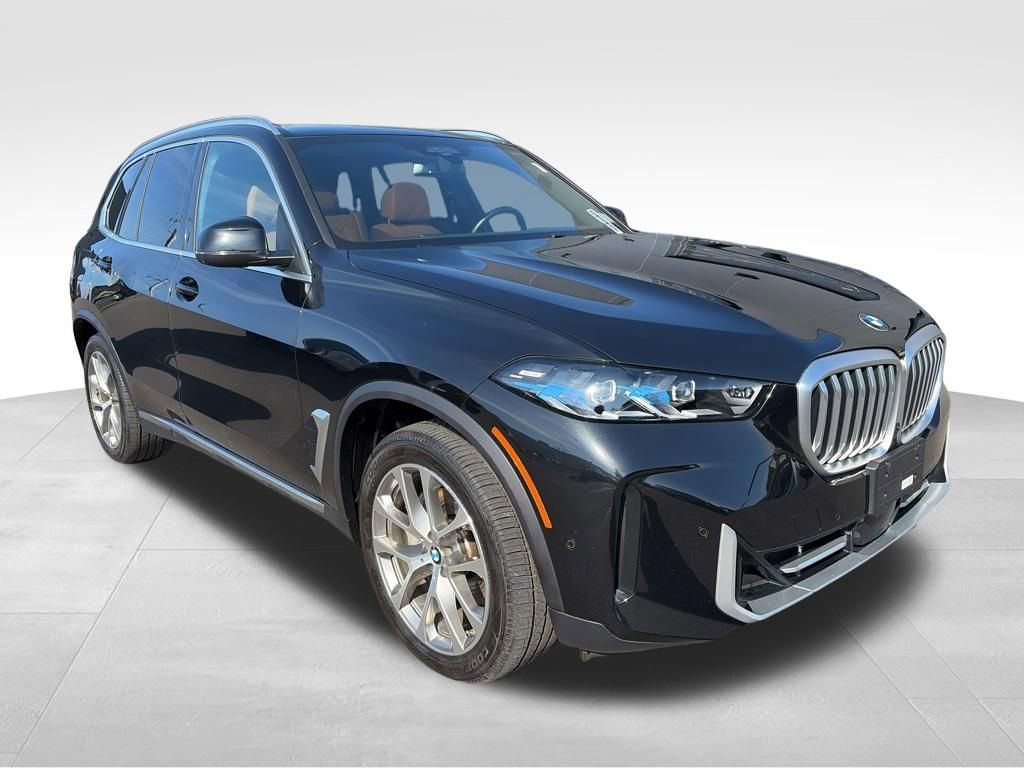Used 2024 BMW X5 xDrive40i w/ Executive Package image 1