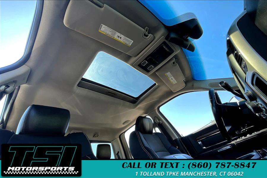 Used 2014 RAM 2500 Laramie w/ Protection Group image 23