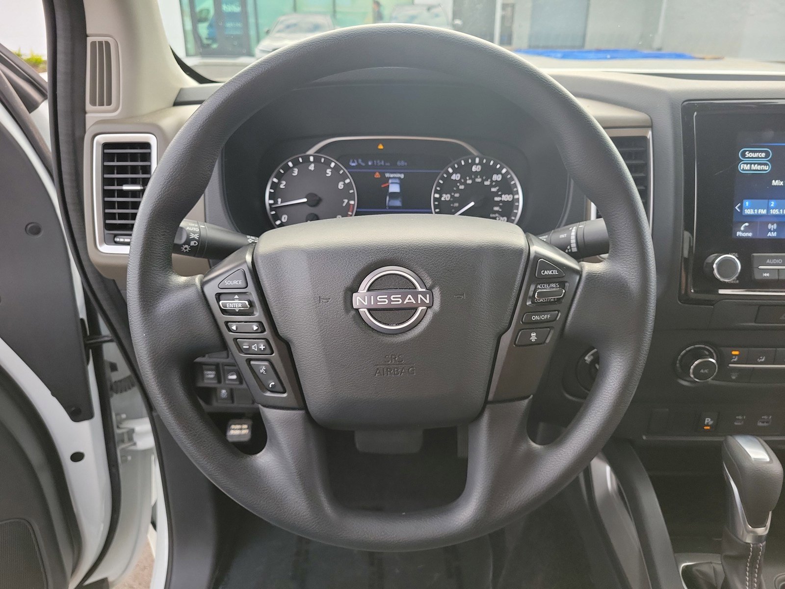Used 2022 Nissan Frontier SV w/ Technology Package image 17