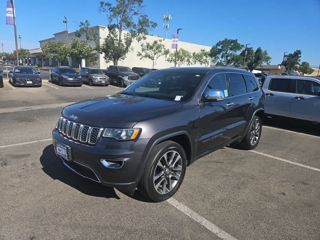Used 2018 Jeep Grand Cherokee Limited RWD image 1