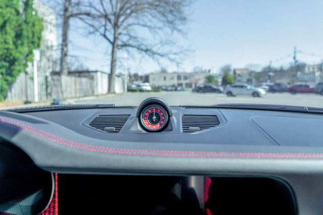 Used 2021 Porsche 911 Turbo S image 45