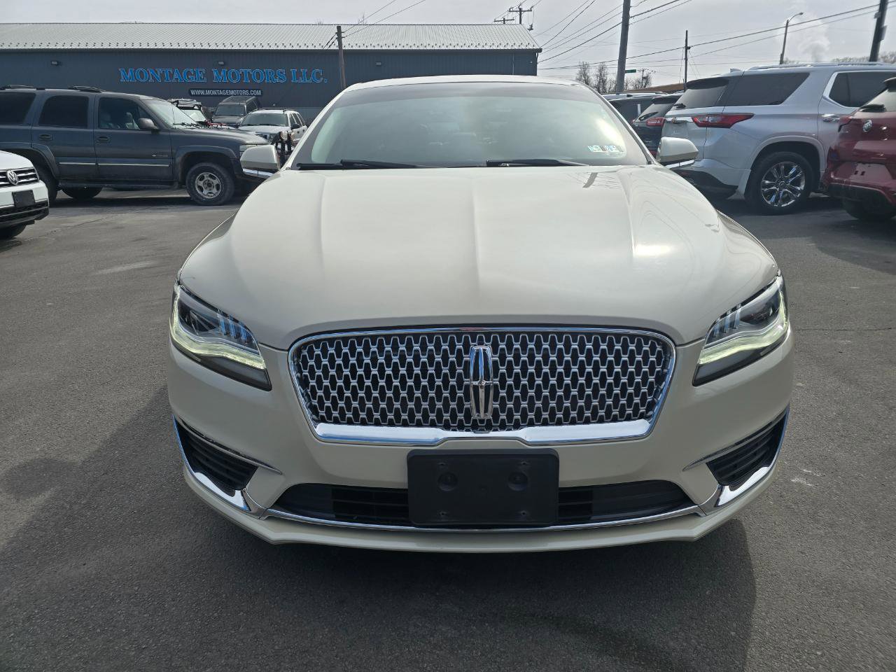 Used 2018 Lincoln MKZ Select w/ Select Plus Package AWD/4WD image 21