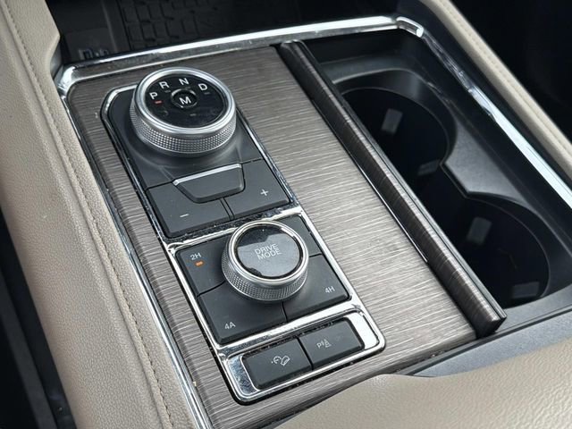 Used 2024 Ford Expedition Max Limited image 27