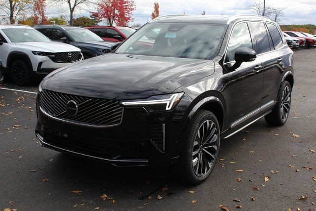 New 2026 Volvo XC90 B6 Plus w/ Protection Package Premier AWD/4WD image 7