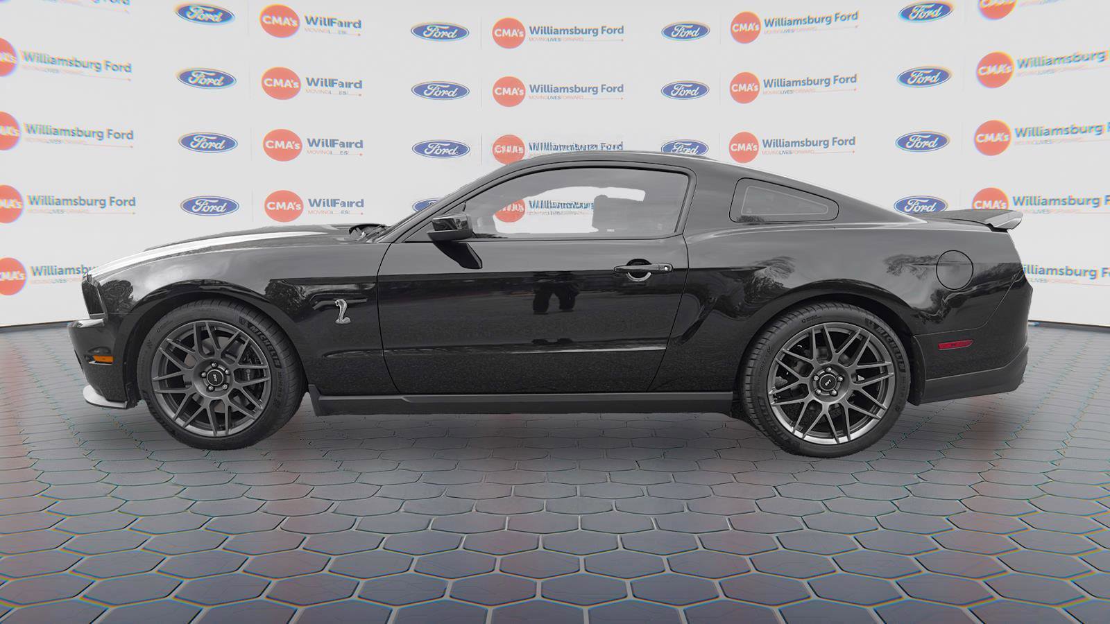 Used 2012 Ford Mustang Shelby GT500 w/ SVT Performance Pkg image 5