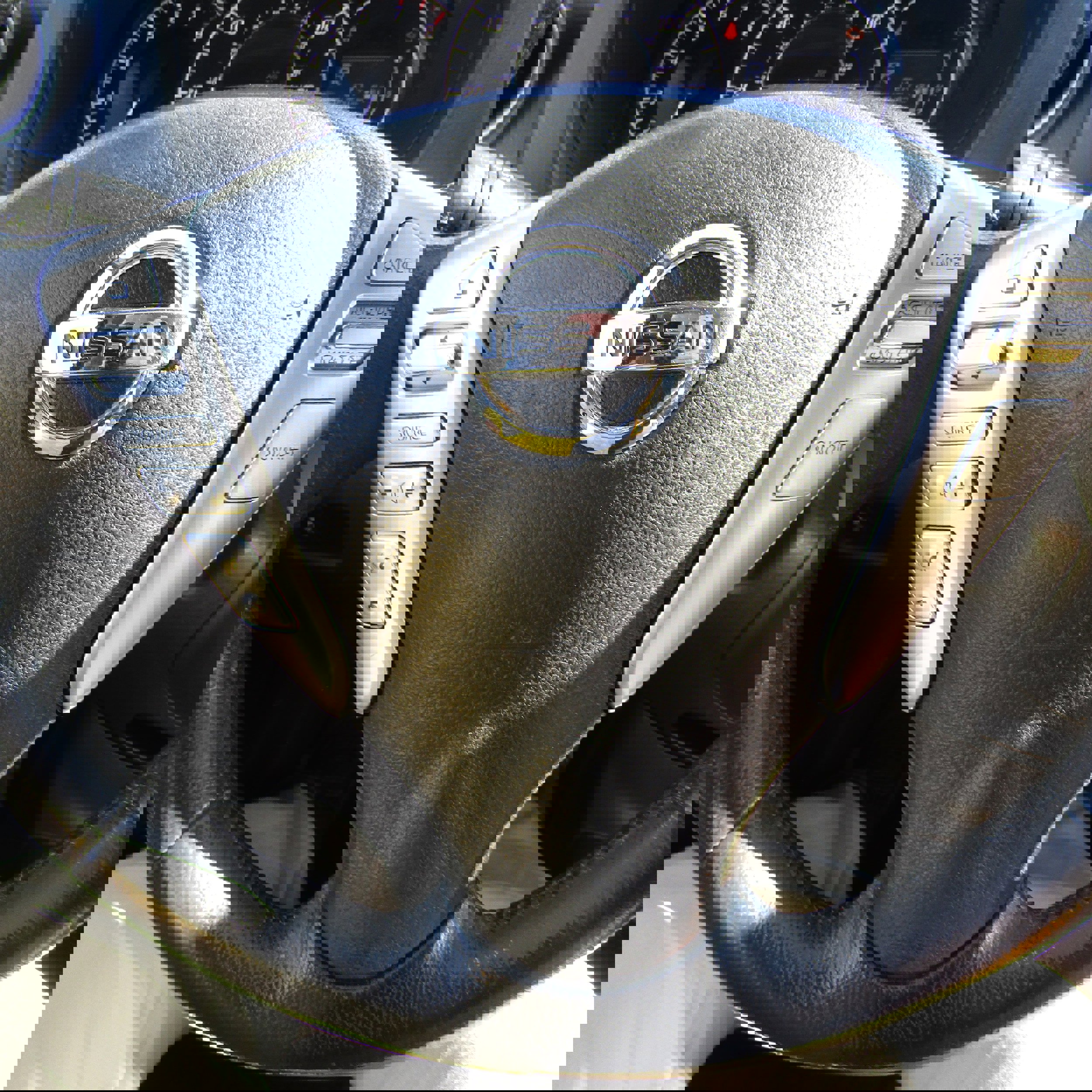 Used 2015 Nissan Versa Note SV w/ SL Tech Package image 21