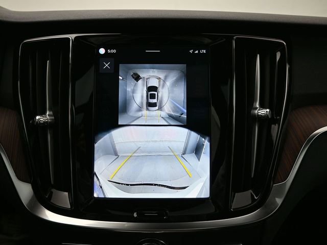 Used 2025 Volvo S60 B5 Plus image 19