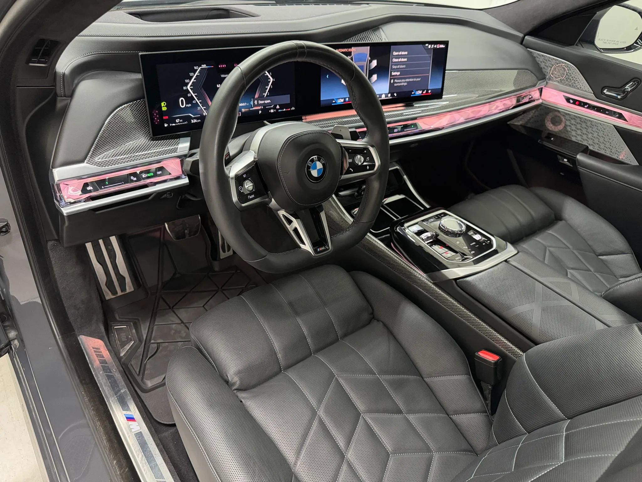 Used 2024 BMW 760i xDrive AWD/4WD image 12