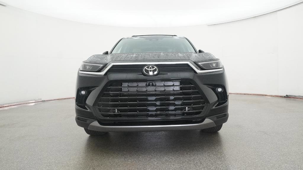 New 2026 Toyota Grand Highlander Limited image 3