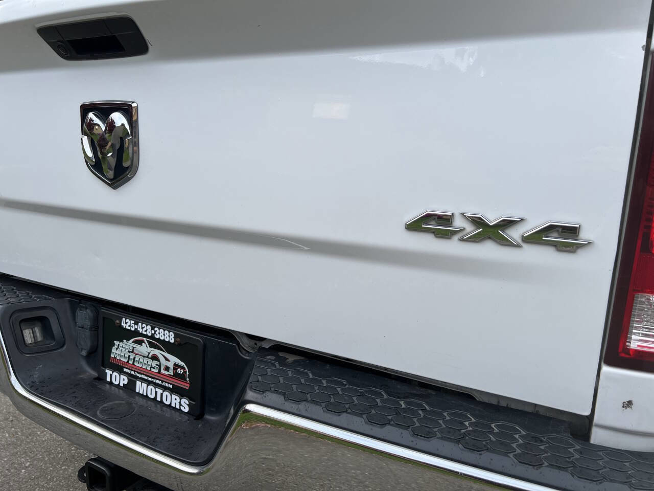 Used 2019 RAM 1500 Classic SLT w/ Protection Group AWD/4WD image 32