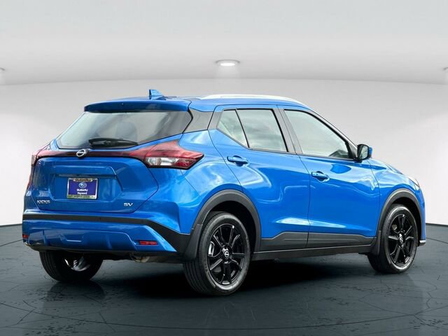 Used 2024 Nissan Kicks SV FWD image 6