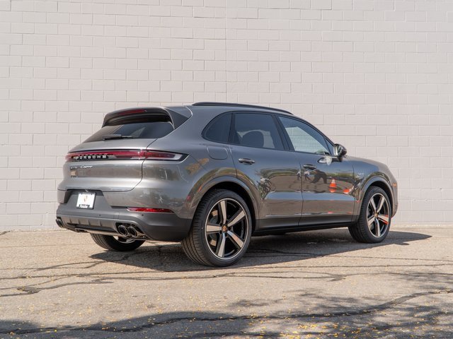 New 2026 Porsche Cayenne E-Hybrid image 7