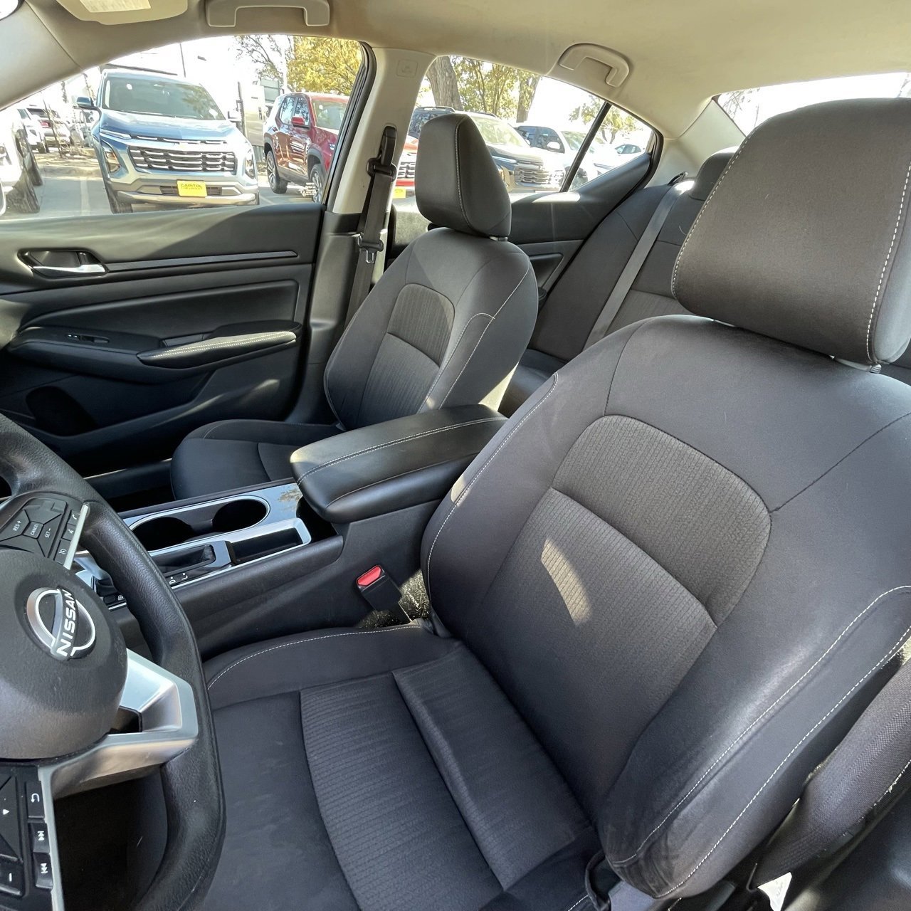 Used 2024 Nissan Altima 2.5 SV image 21