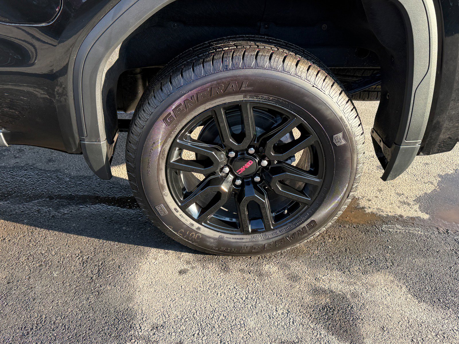 New 2026 GMC Sierra 1500 Elevation w/ Elevation Premium Package image 10