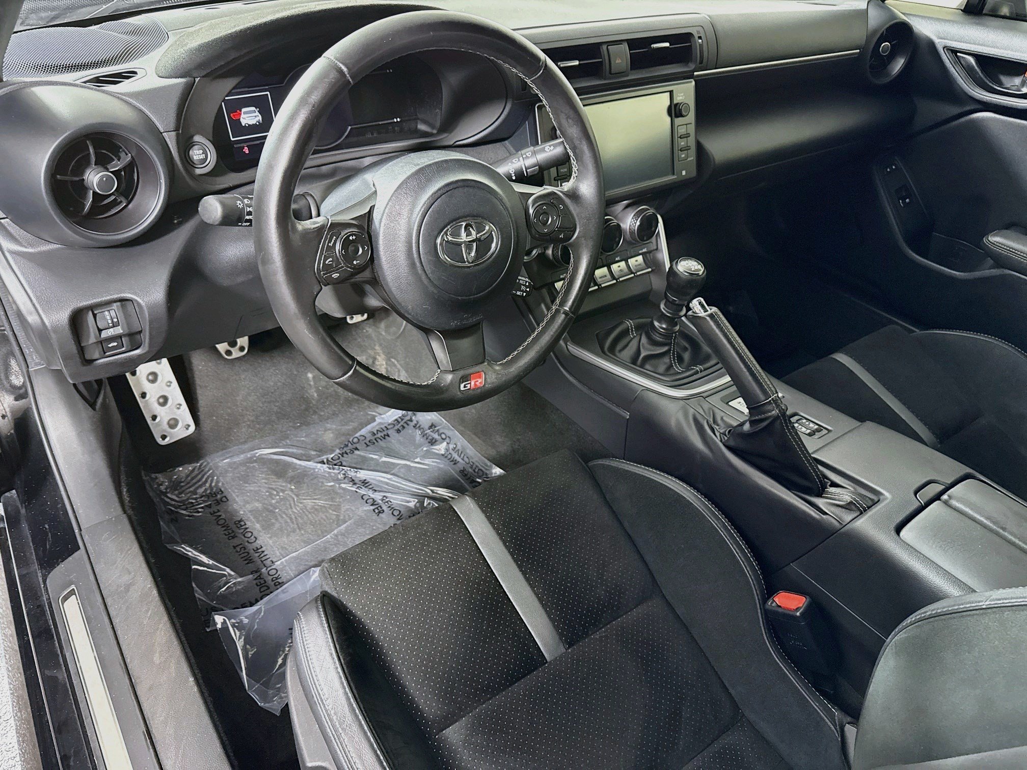 Used 2023 Toyota GR86 Premium RWD image 23