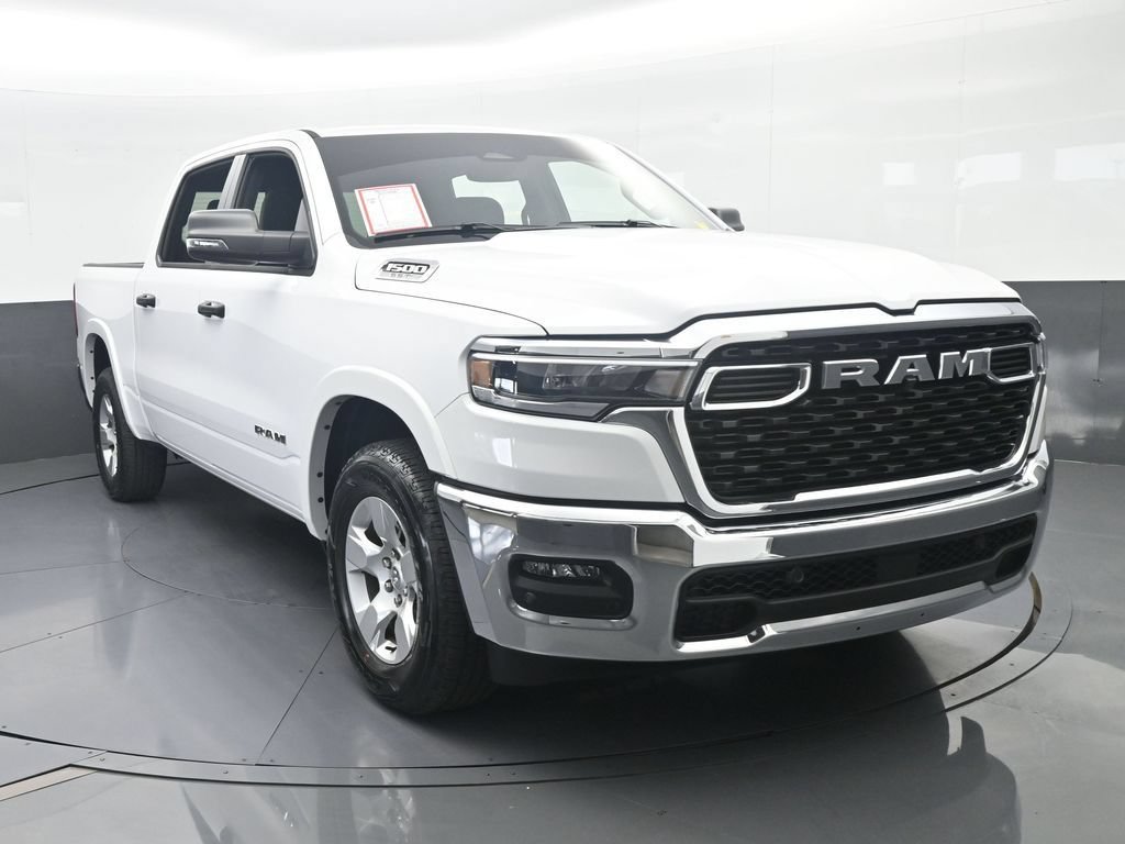 Used 2025 RAM 1500 Big Horn AWD/4WD image 9