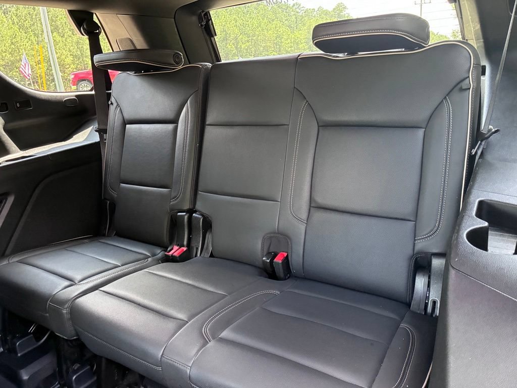 Used 2024 GMC Yukon SLT RWD image 11