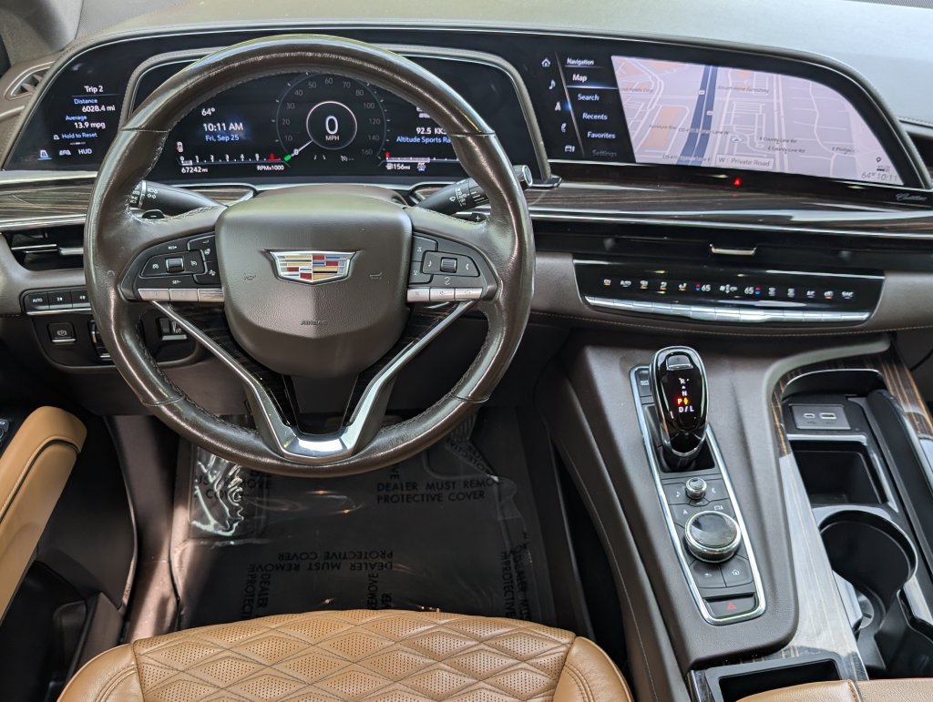 Used 2021 Cadillac Escalade ESV Sport AWD/4WD image 19