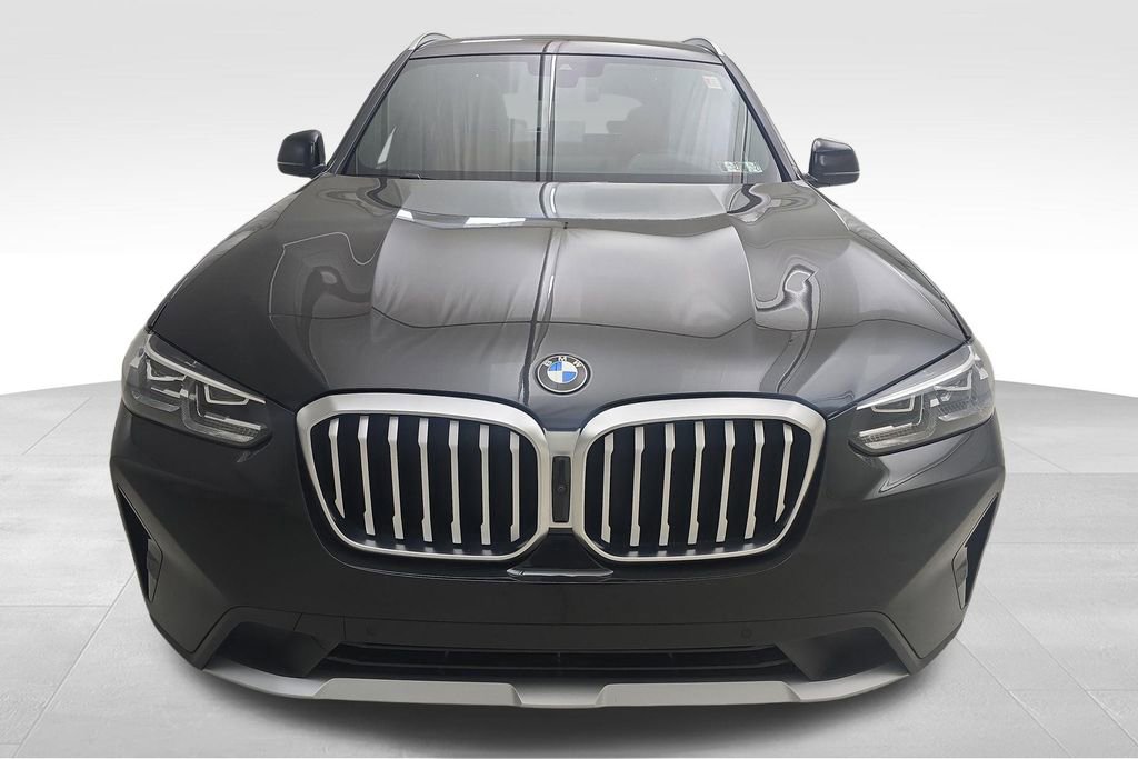Used 2022 BMW X3 xDrive30i w/ Premium Package AWD/4WD image 3