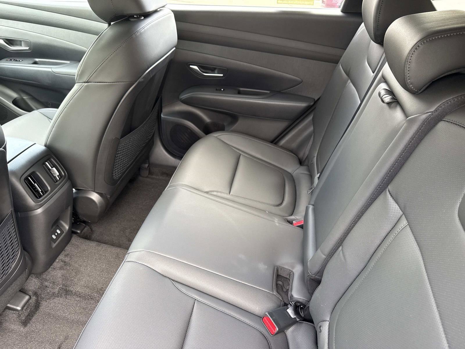 New 2025 Hyundai Tucson SEL image 14