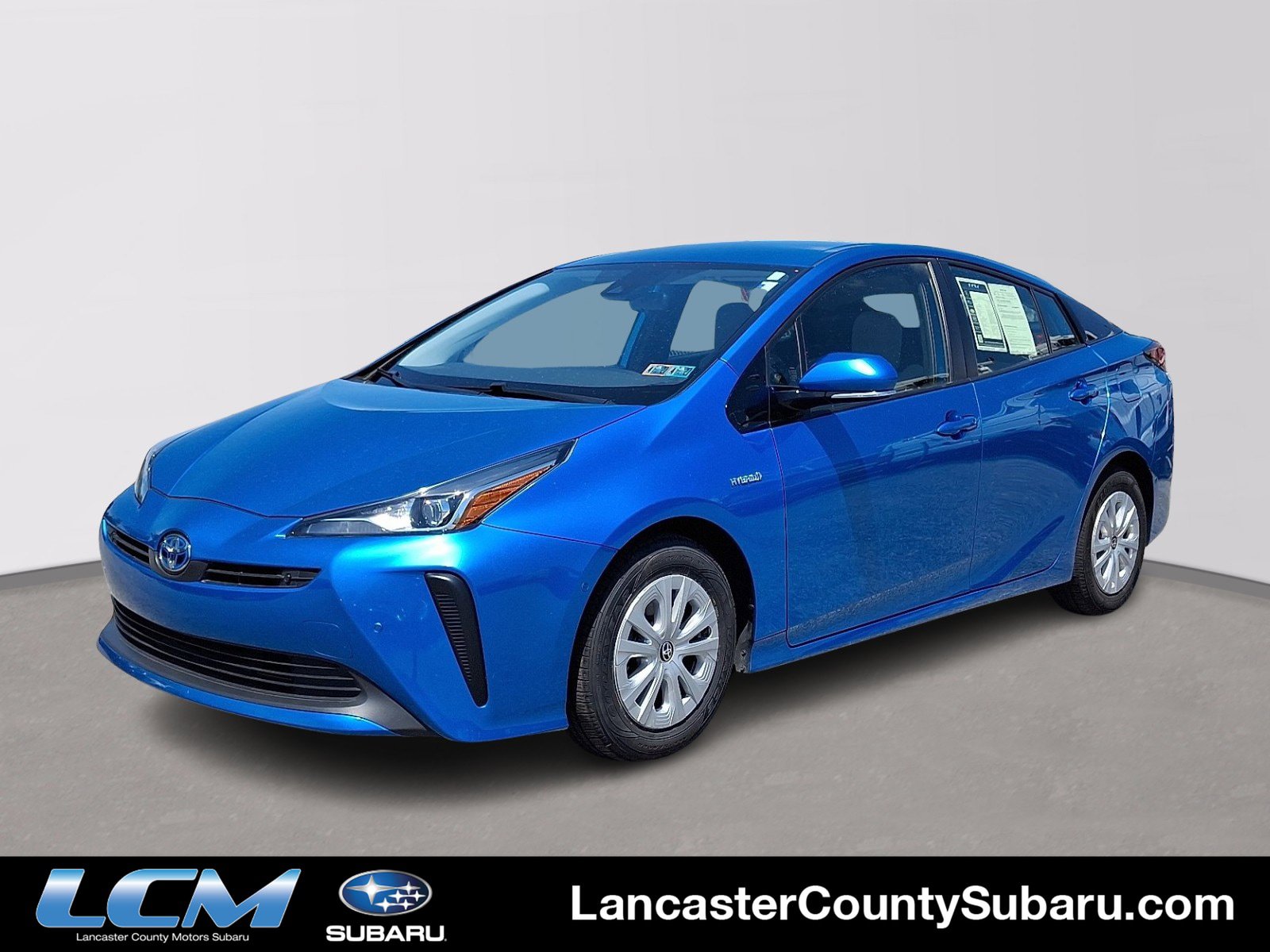 Used 2019 Toyota Prius LE FWD image 1