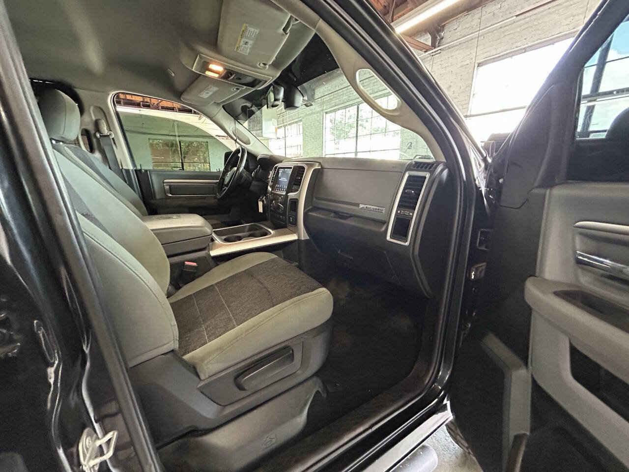 Used 2019 RAM 1500 Big Horn image 16