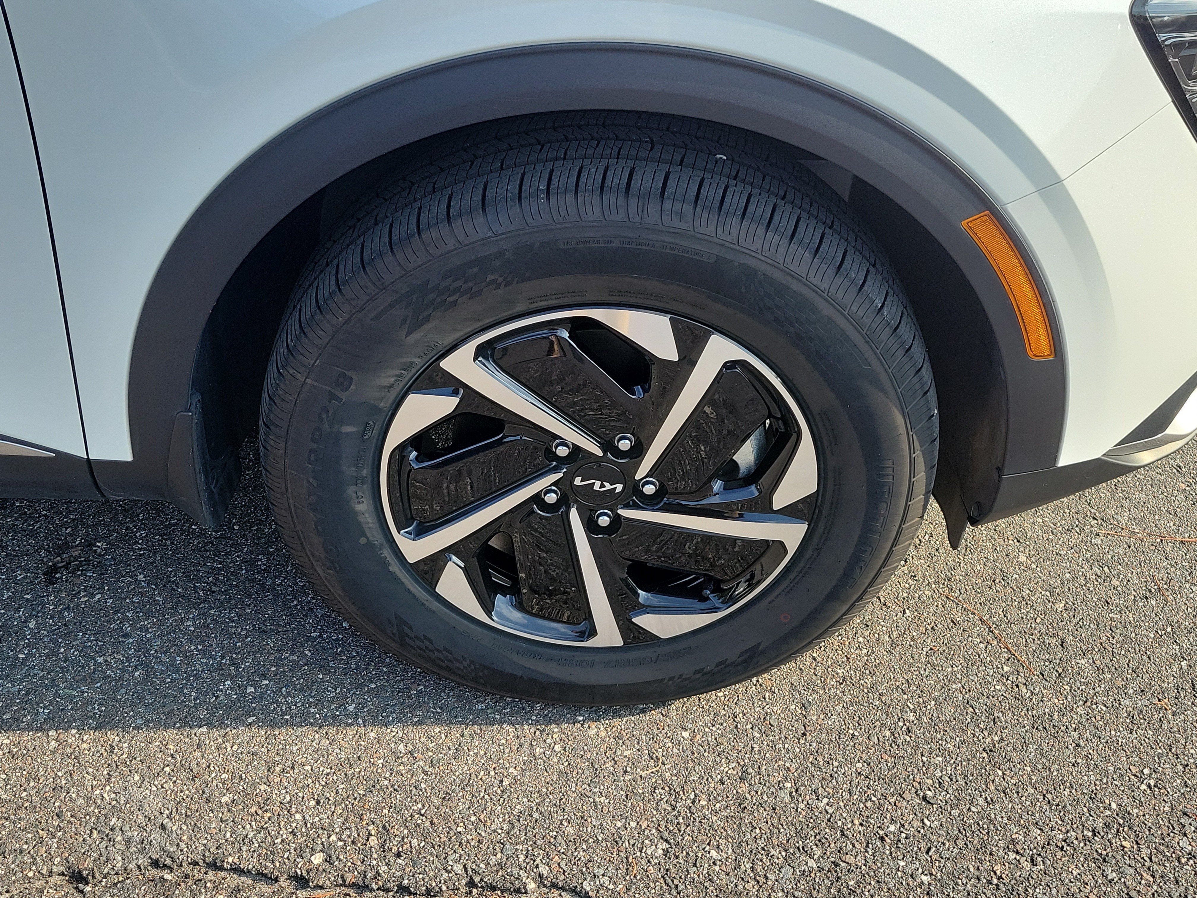 Certified 2024 Kia Sportage LX AWD/4WD image 40