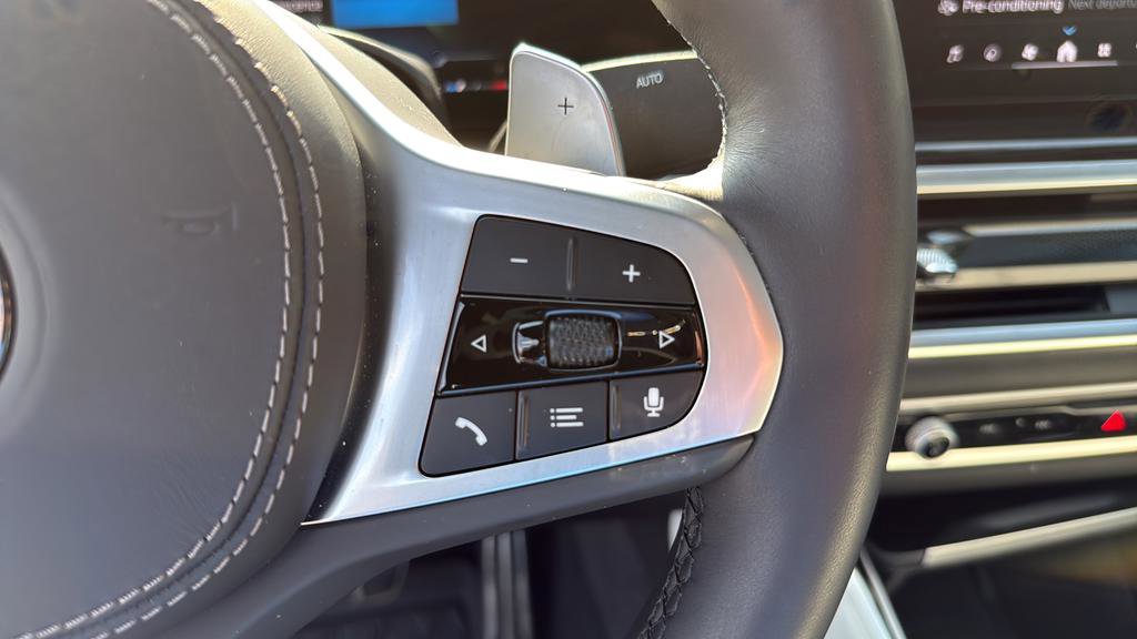 Used 2026 BMW X6 xDrive40i image 32