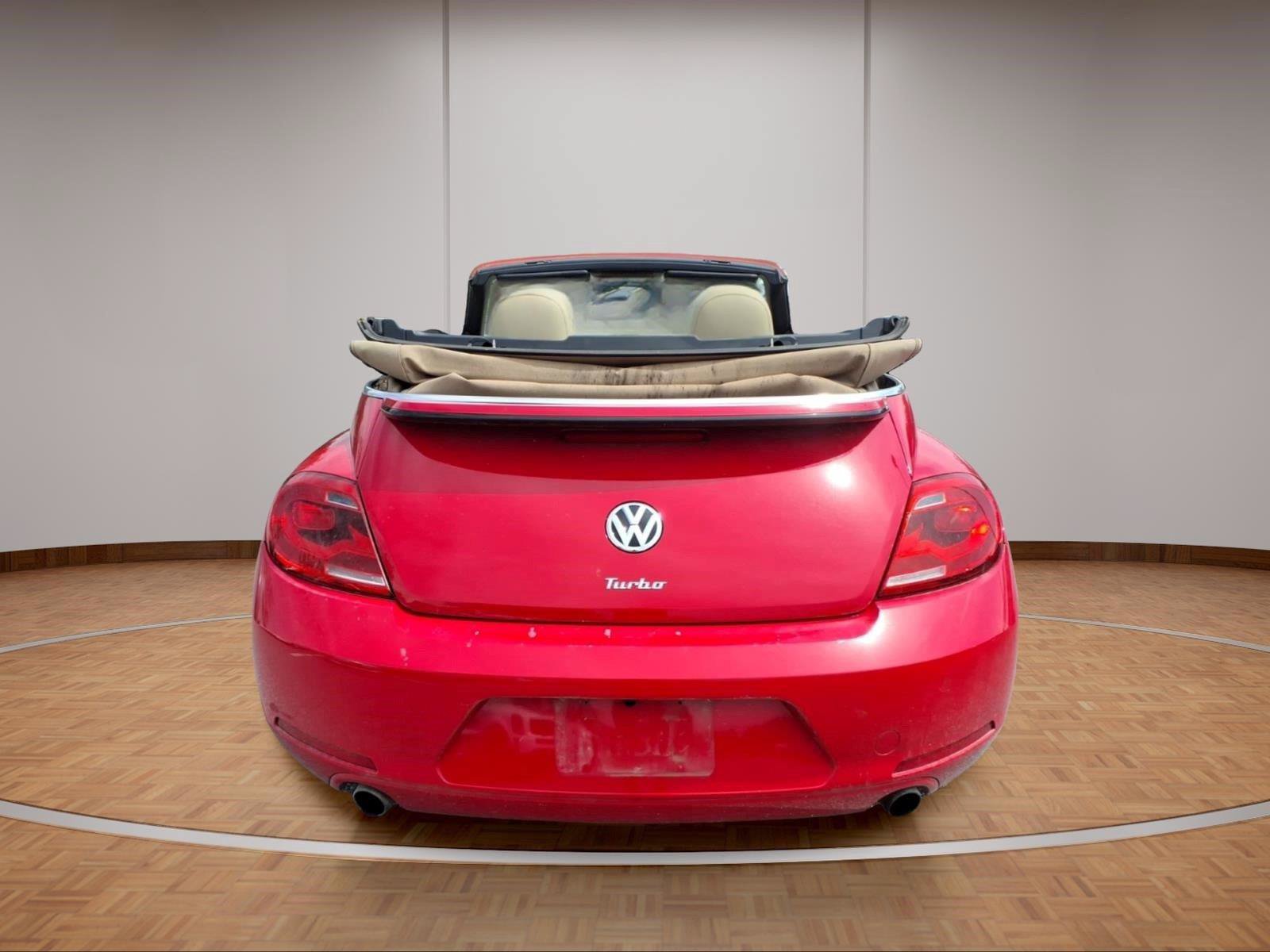 Used 2013 Volkswagen Beetle Turbo FWD image 5