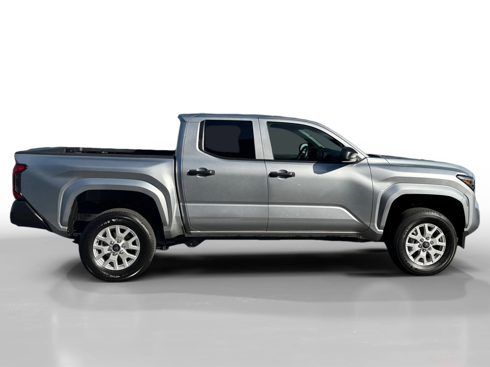 Used 2025 Toyota Tacoma SR image 6