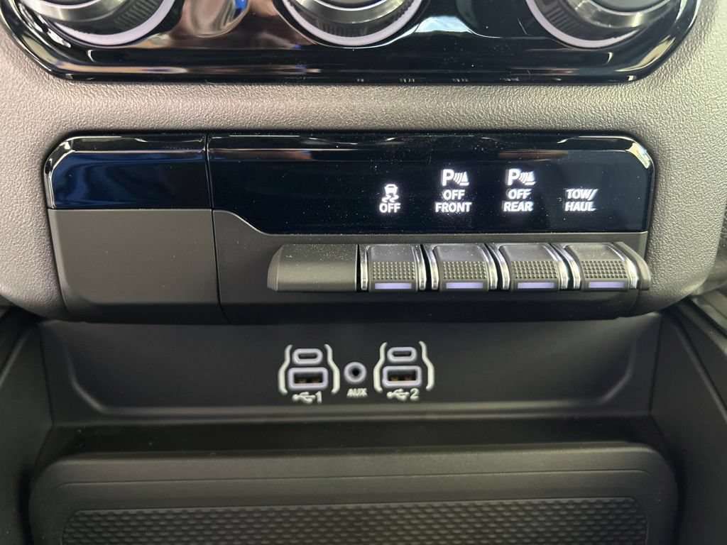 Used 2026 RAM 1500 Big Horn RWD image 46