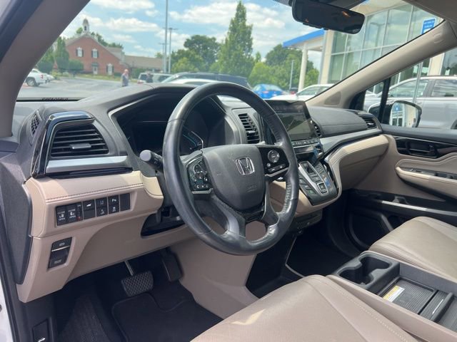 Used 2018 Honda Odyssey Elite image 14
