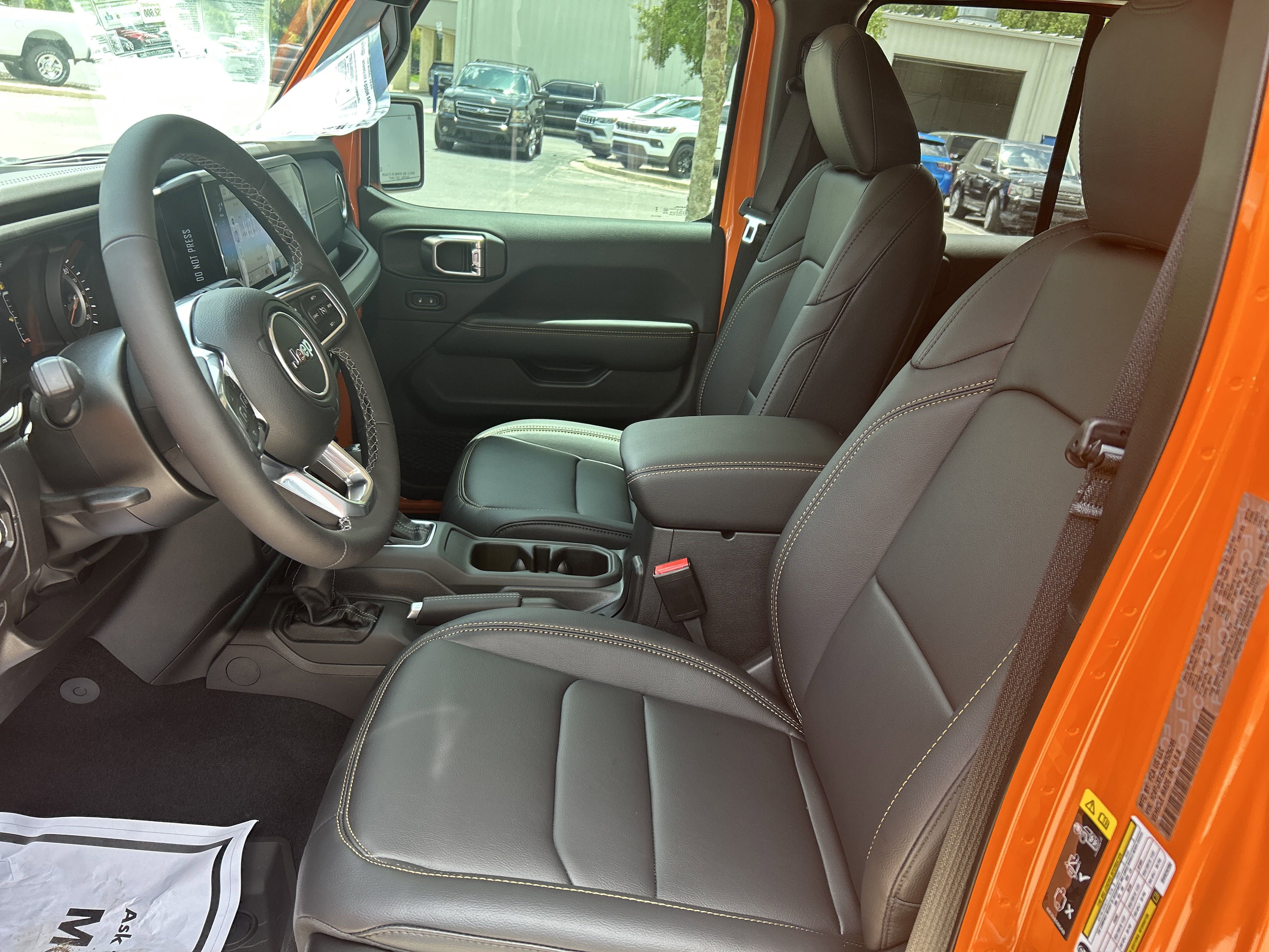 New 2025 Jeep Wrangler Sahara image 33