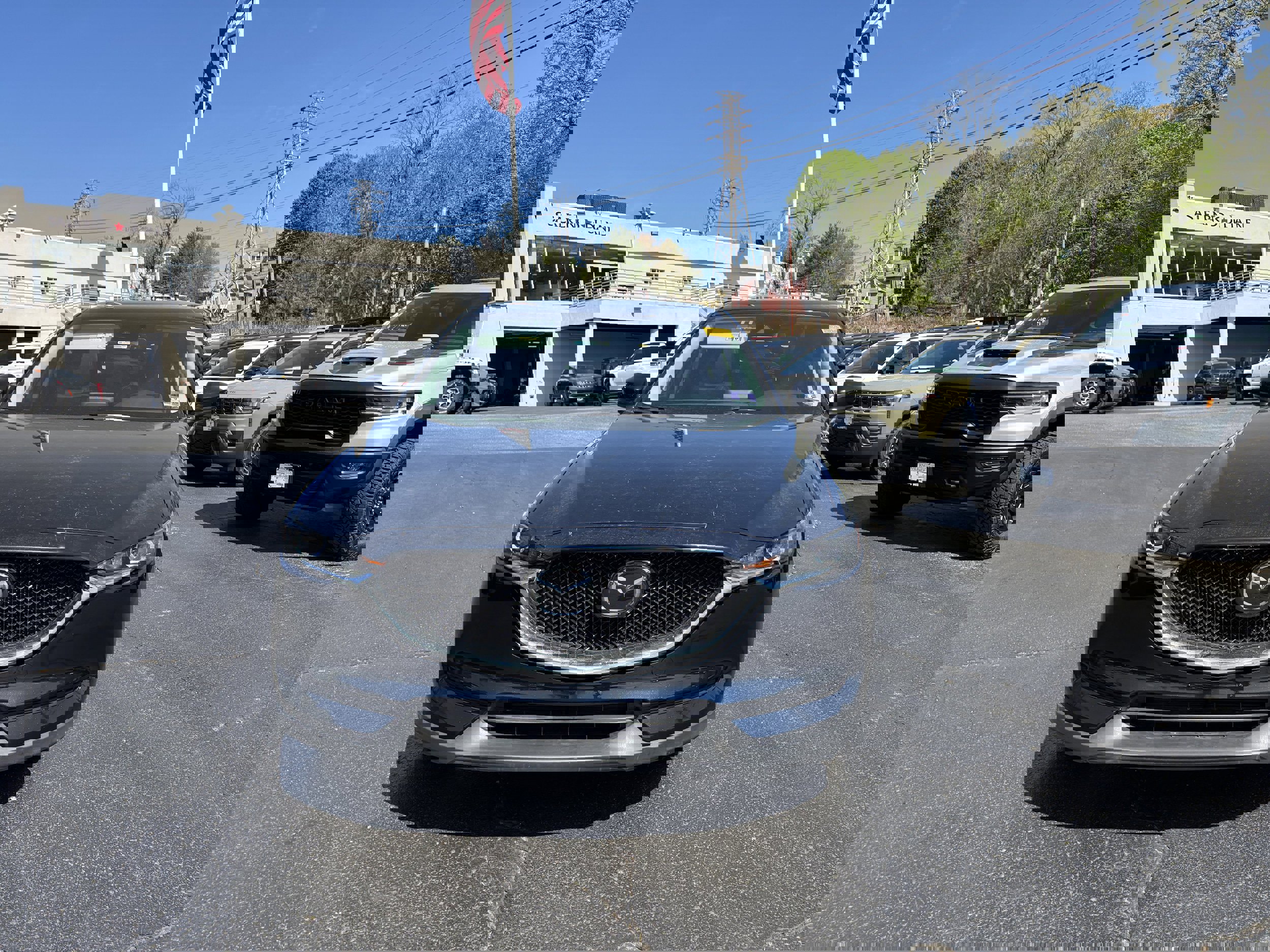 Used 2019 MAZDA CX-5 Touring image 2