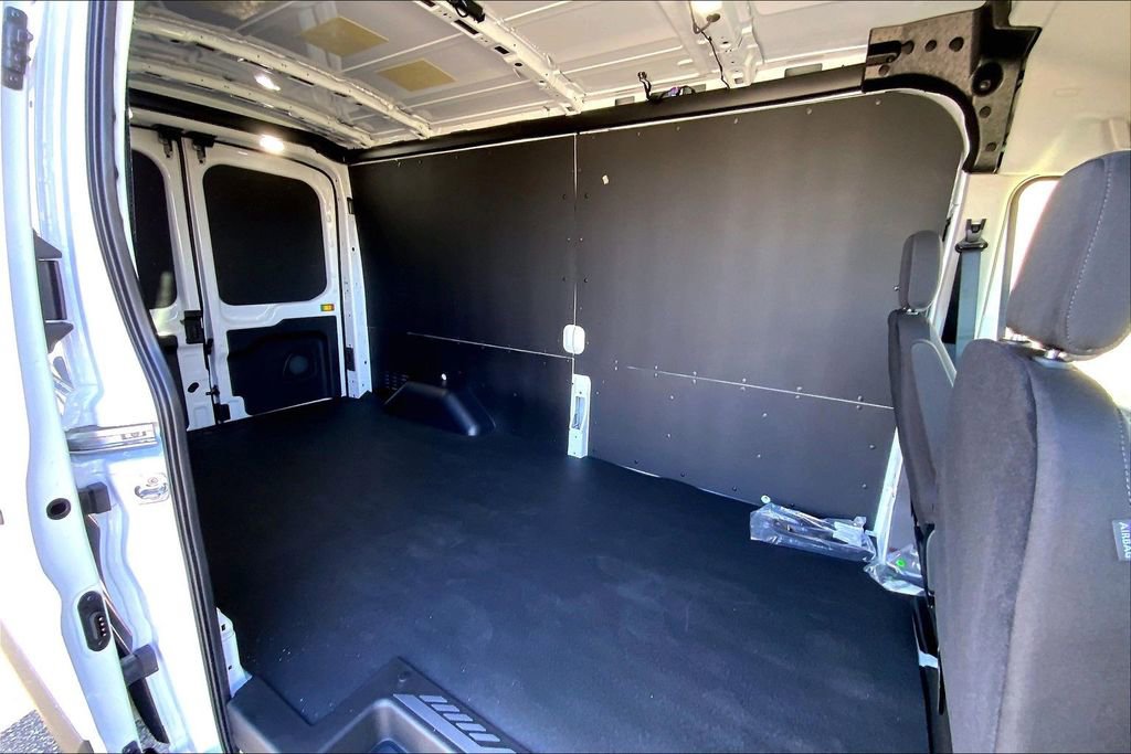 New 2026 Ford Transit 250 148 Medium Roof Extended AWD w/ Load Area Protection Package image 10