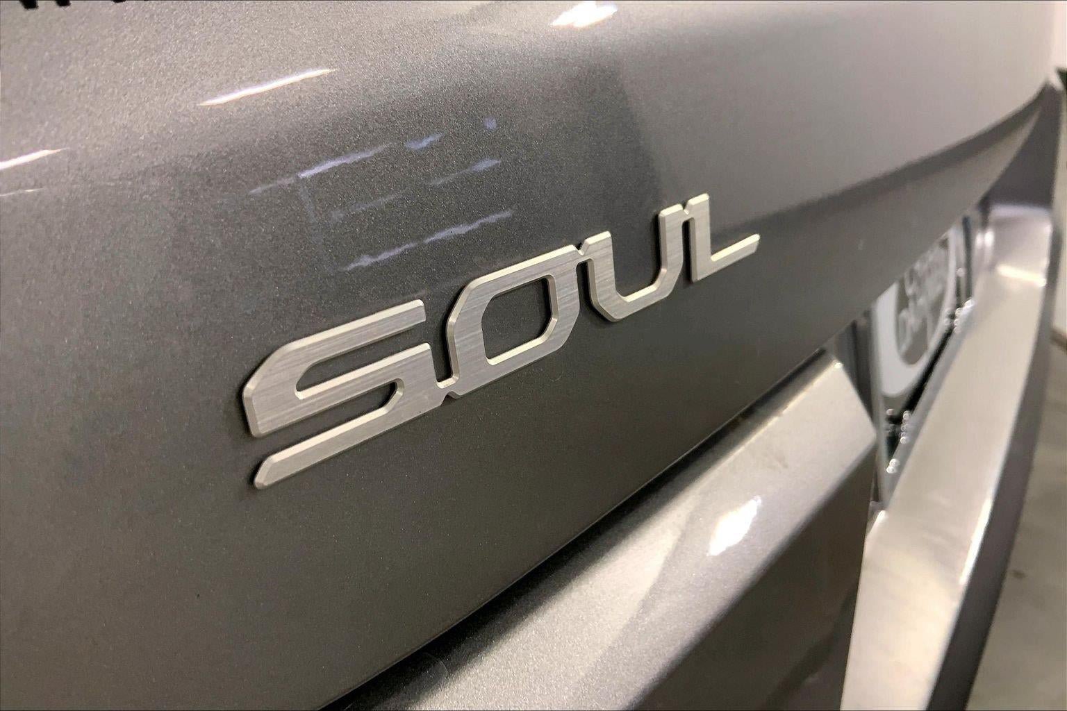 Certified 2025 Kia Soul LX FWD image 8
