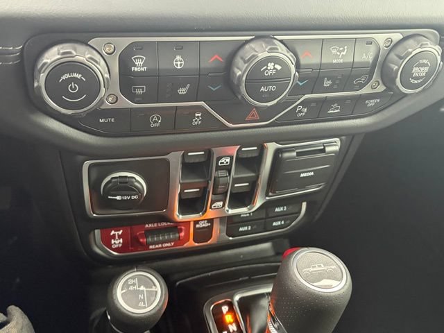 New 2026 Jeep Gladiator Mojave w/ Safety Group AWD/4WD image 22
