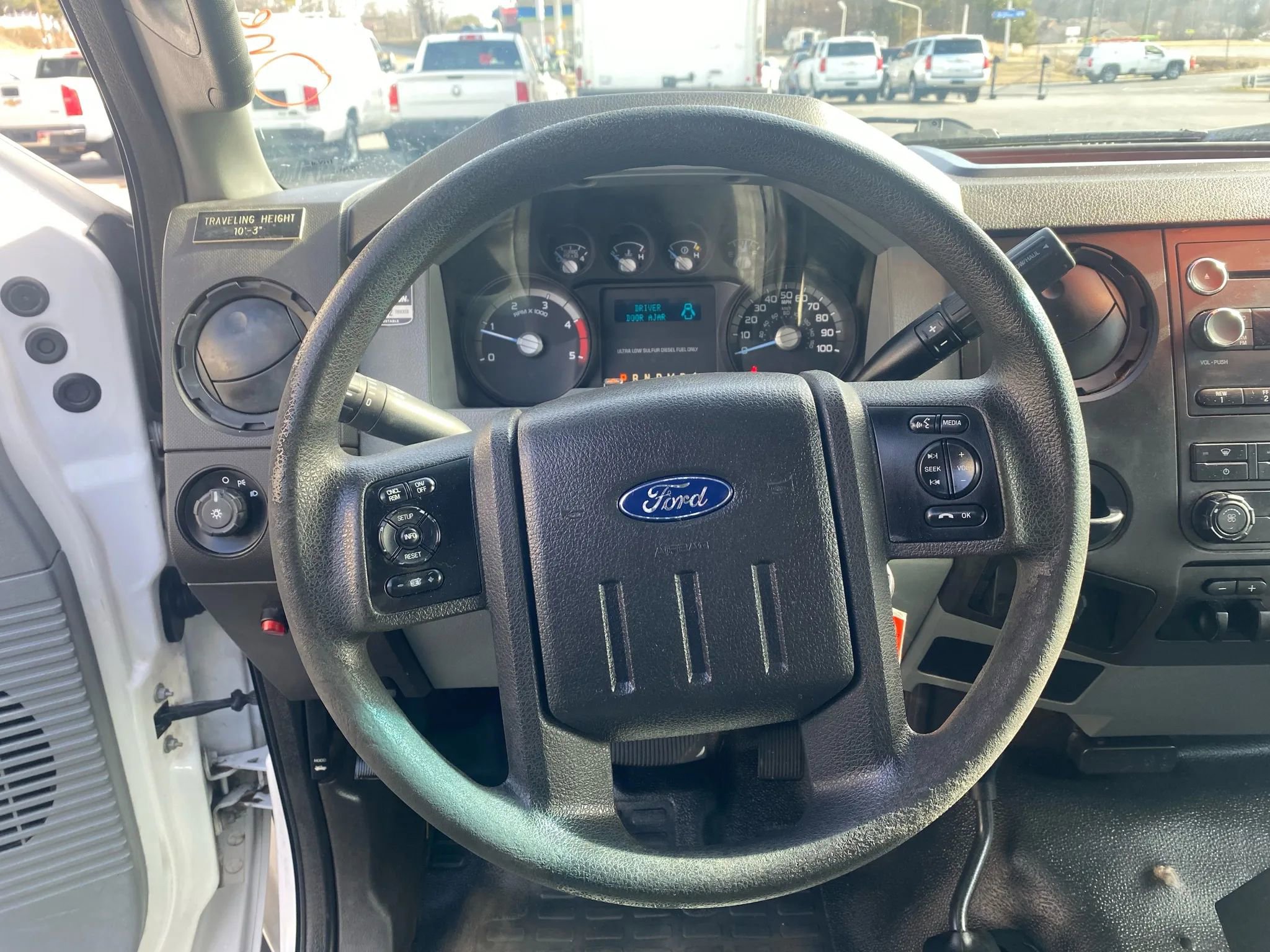 Used 2015 Ford F550 4x4 Regular Cab Super Duty image 11