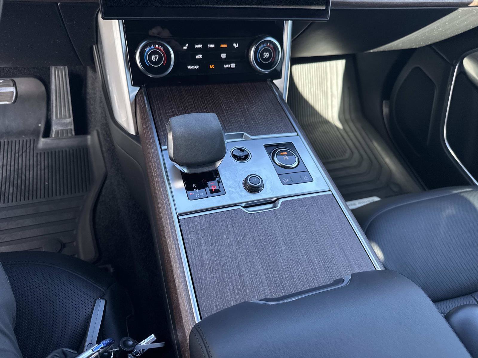 Certified 2023 Land Rover Range Rover SE AWD/4WD image 27
