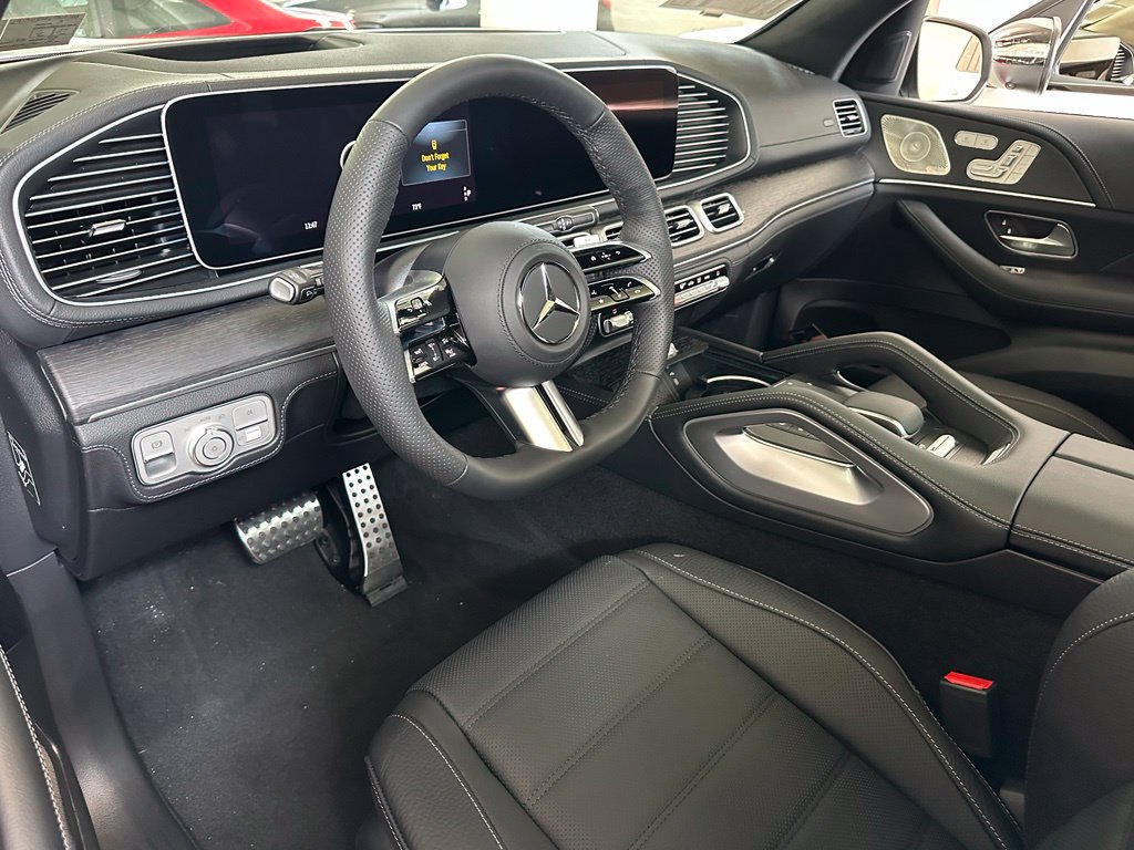 New 2026 Mercedes-Benz GLS 450 4MATIC image 5