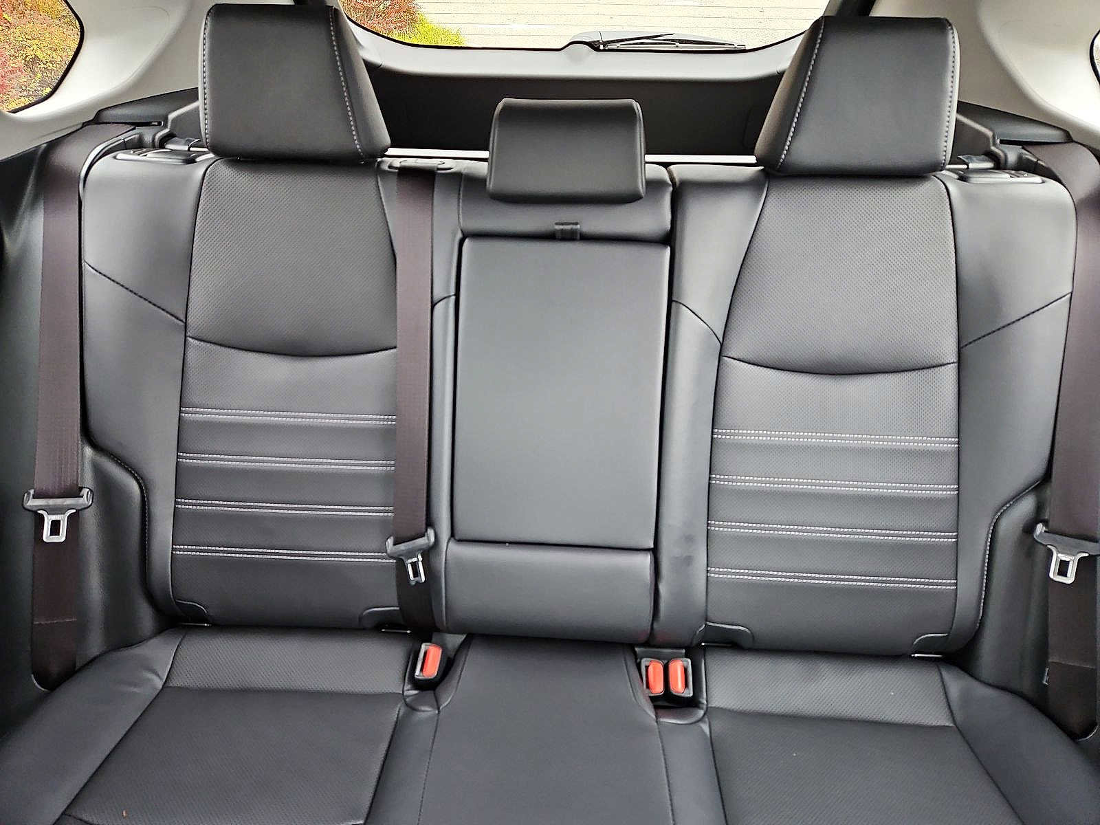 New 2025 Toyota RAV4 Limited image 13