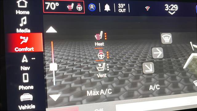 Used 2025 Dodge Charger R/T Scat Pack w/ Track Pack image 19