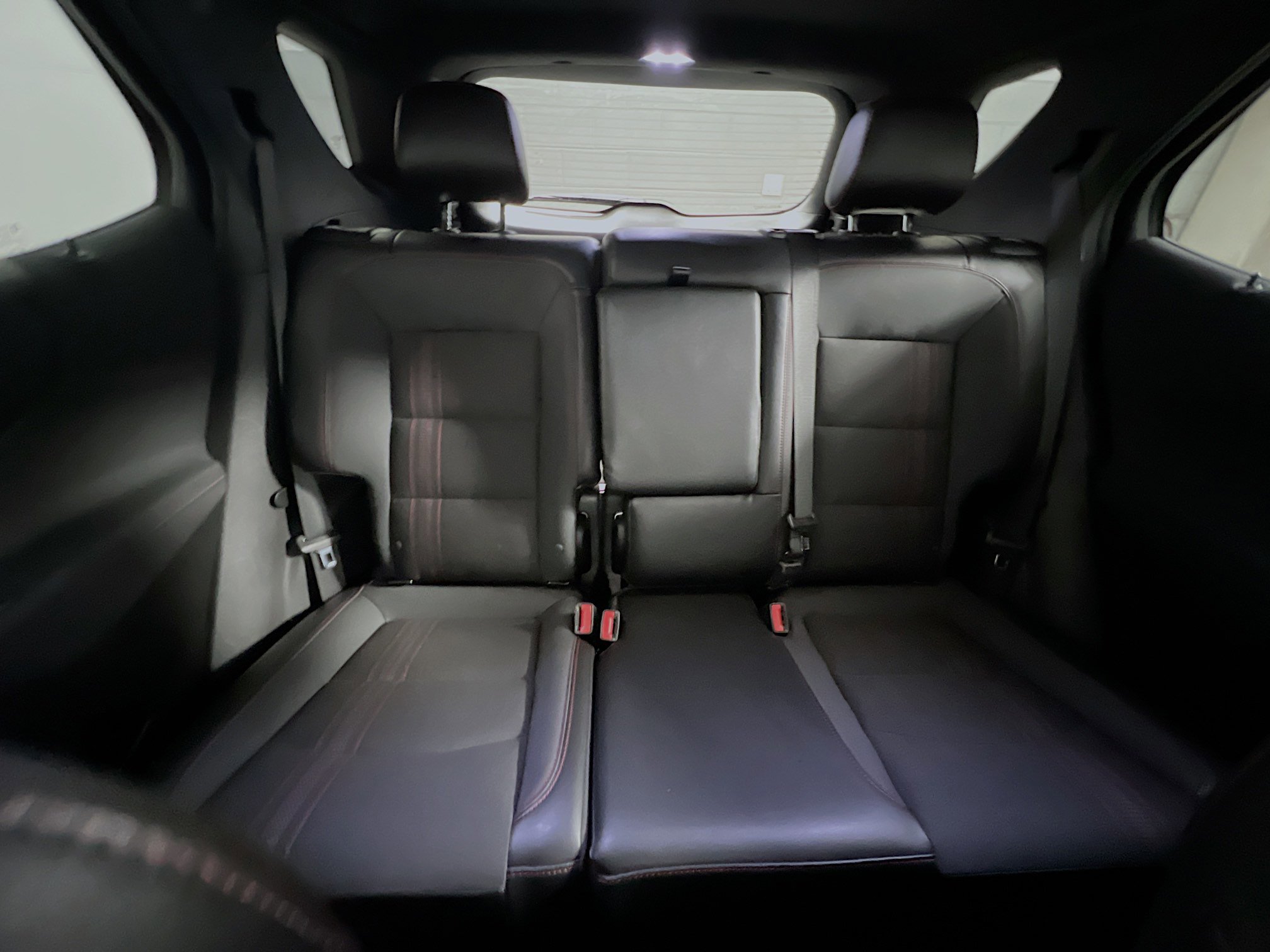 Used 2023 Chevrolet Equinox RS image 32