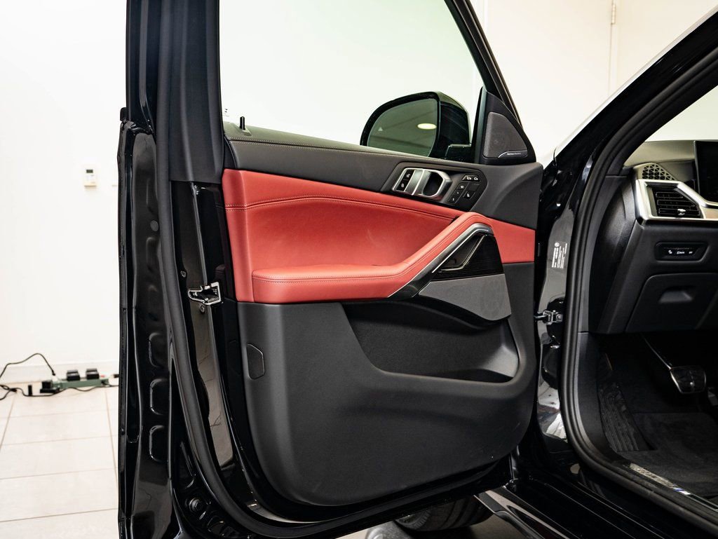 New 2026 BMW X6 xDrive40i image 25