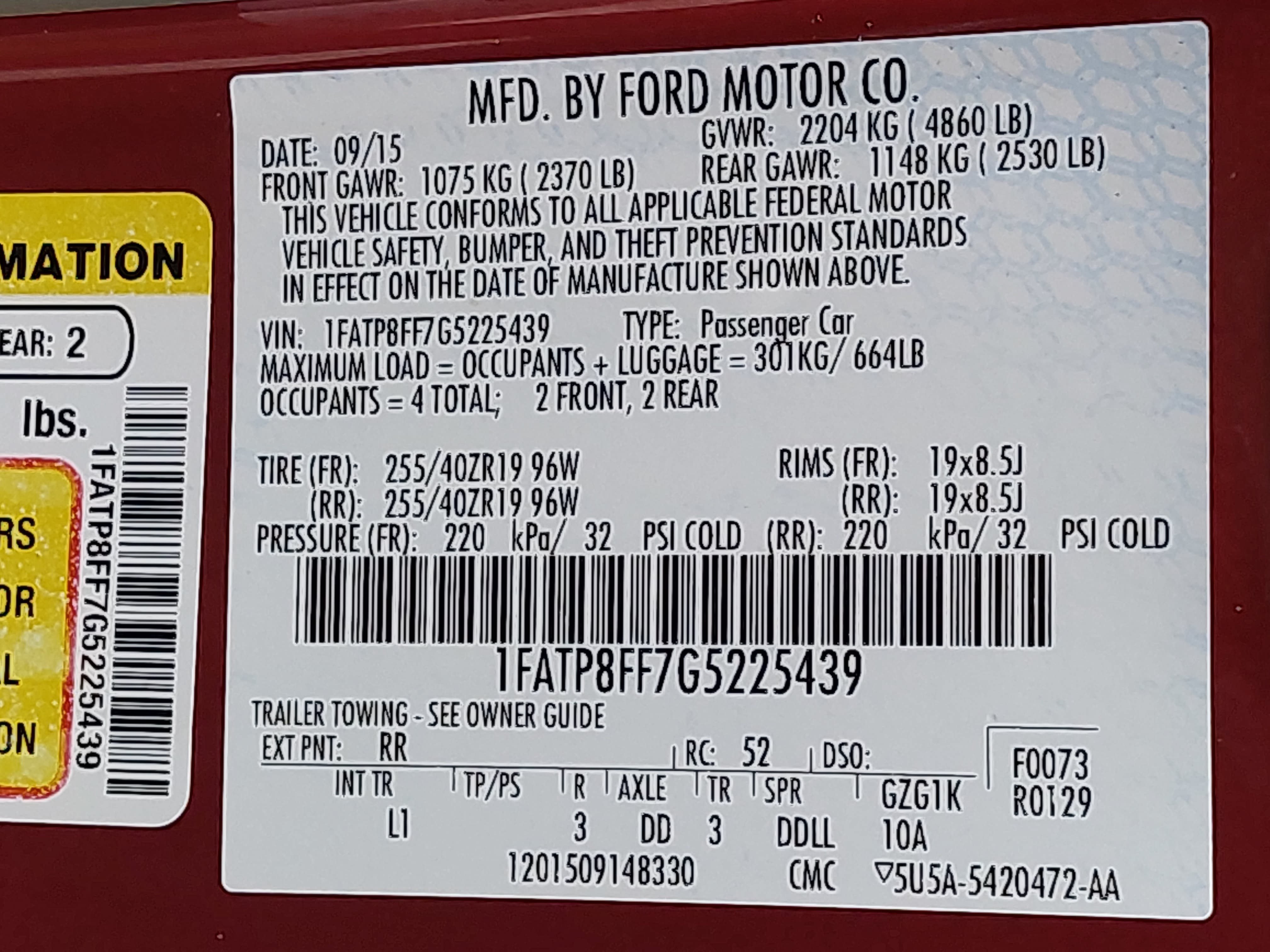 Used 2016 Ford Mustang GT Premium w/ Equipment Group 401A RWD image 36
