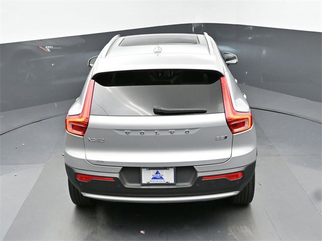 Used 2024 Volvo XC40 B5 Plus w/ Protection Package Premier image 47